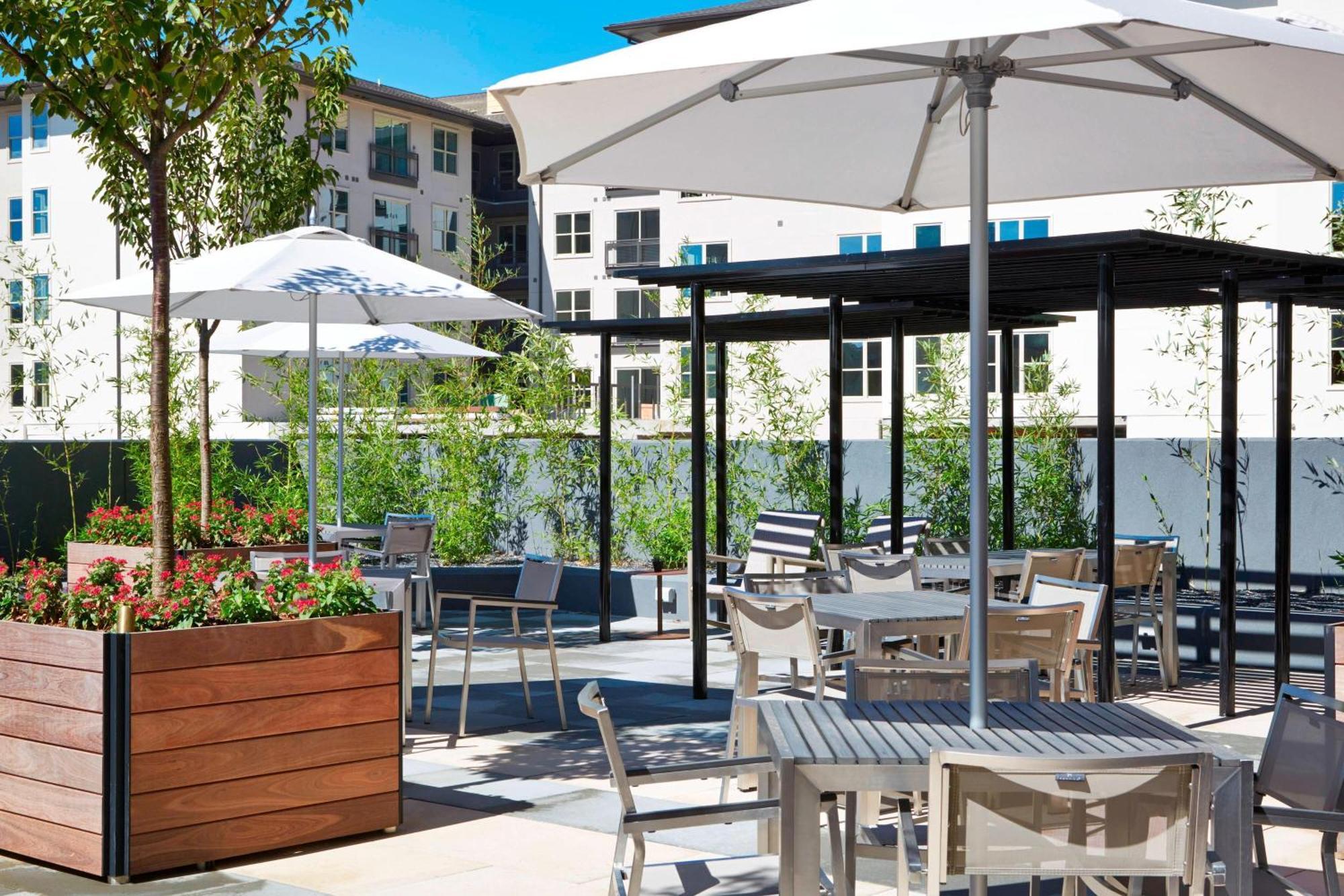 Ac Hotel By Marriott Atlanta Buckhead At Phipps Plaza Bagian luar foto